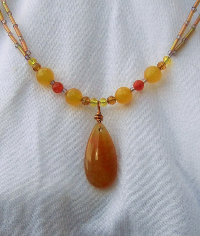 Yellow  agate gemstone Picture